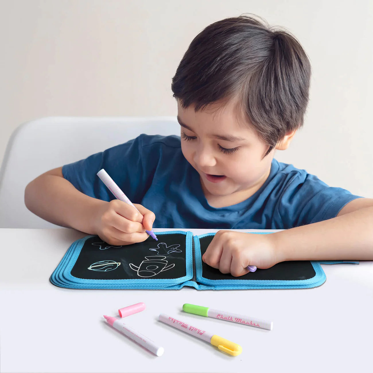 ErasePlay™ - Scribble Book
